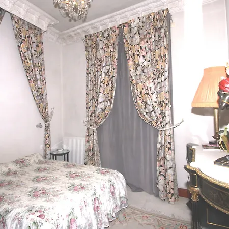 Cit'hotel Marie Stuart Hotel 3*