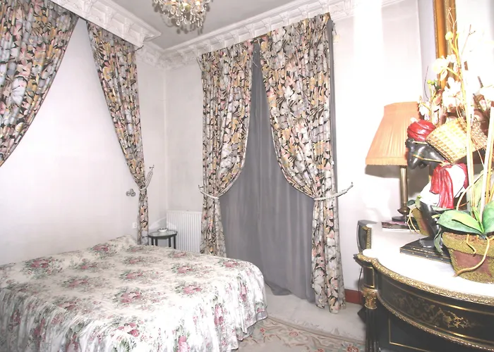 Cit'hotel Marie Stuart 호텔 3*