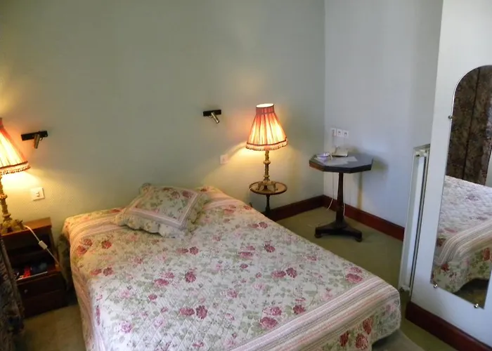 호텔 Cit'hotel Marie Stuart 라로츠수르욘